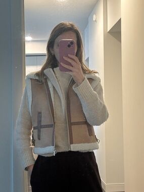 Women's Faux Suede Sherpa Vest